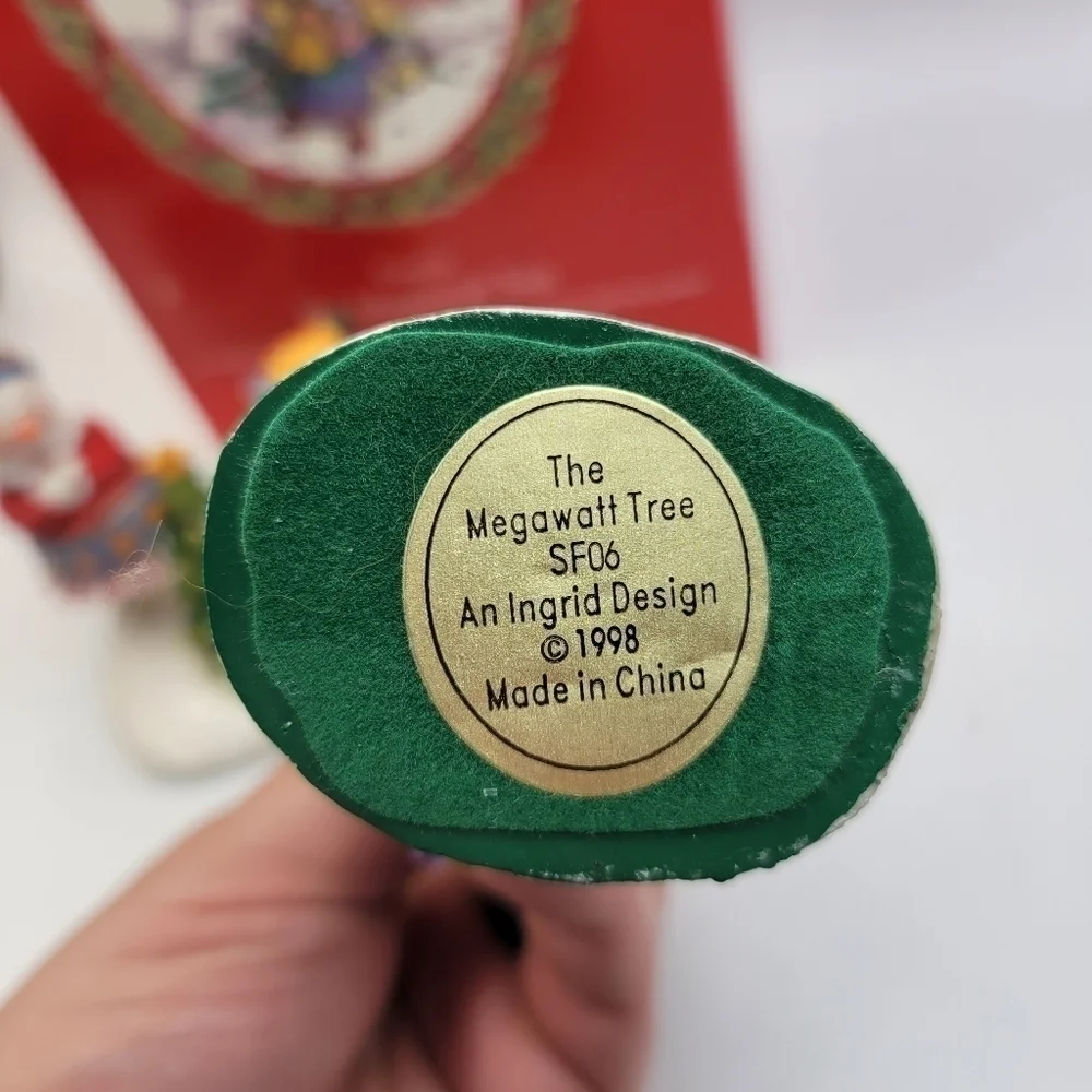 Ingrid’s Wintree Christmas Eve Megawatt Tree 1998 Figures - in Original Box